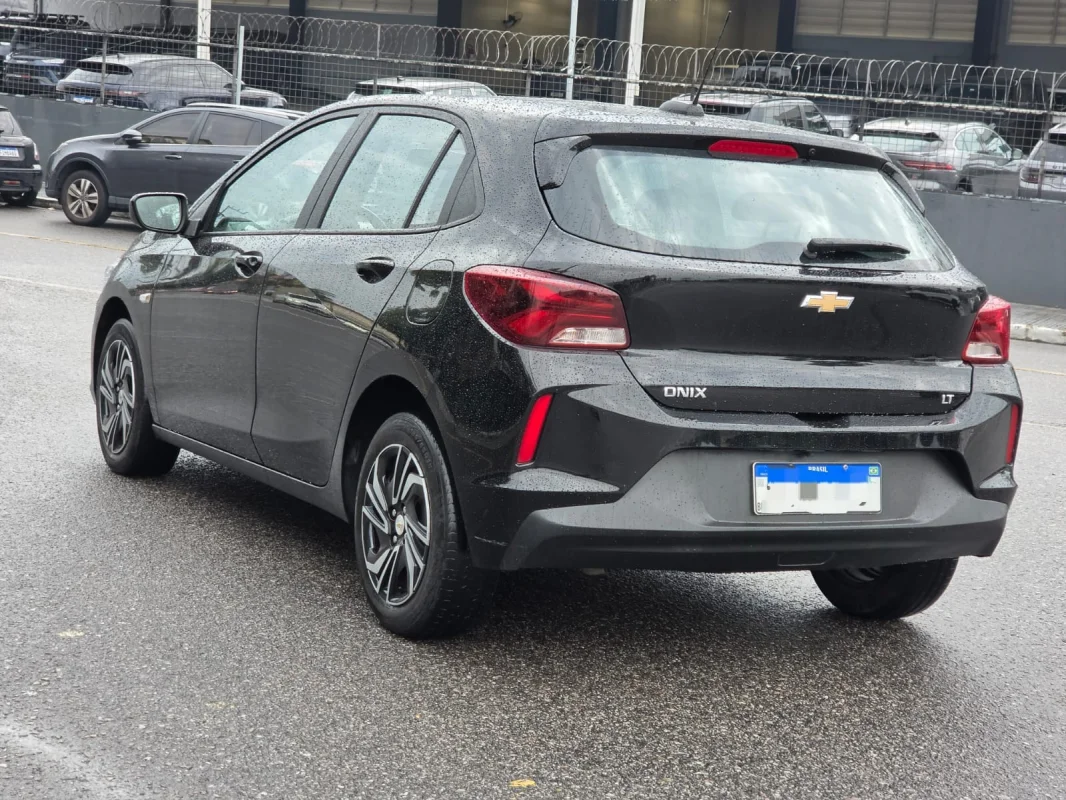 Onix Hatch LT2 1.0 Completo 2024 - Imagem 5