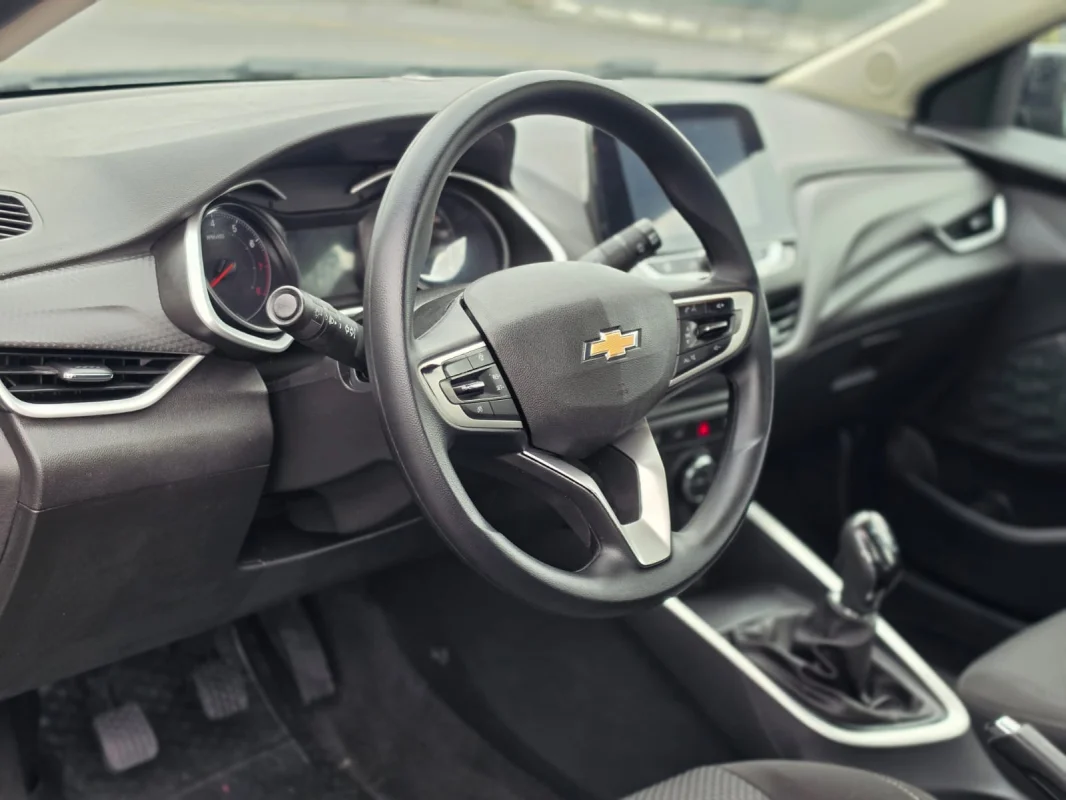 Onix Hatch LT2 1.0 Completo 2024 - Imagem 7