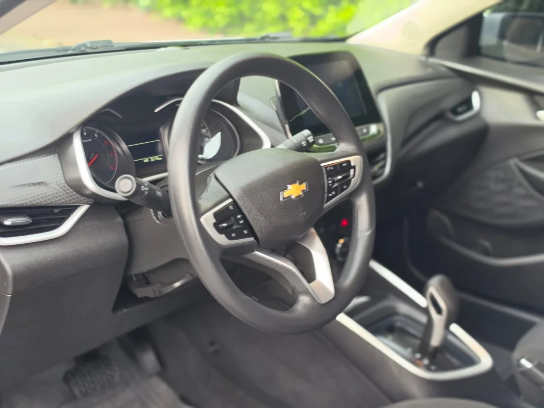 ONIX SEDAN Plus LT 1.0 12V TB Flex Aut. 2023 - Imagem 11