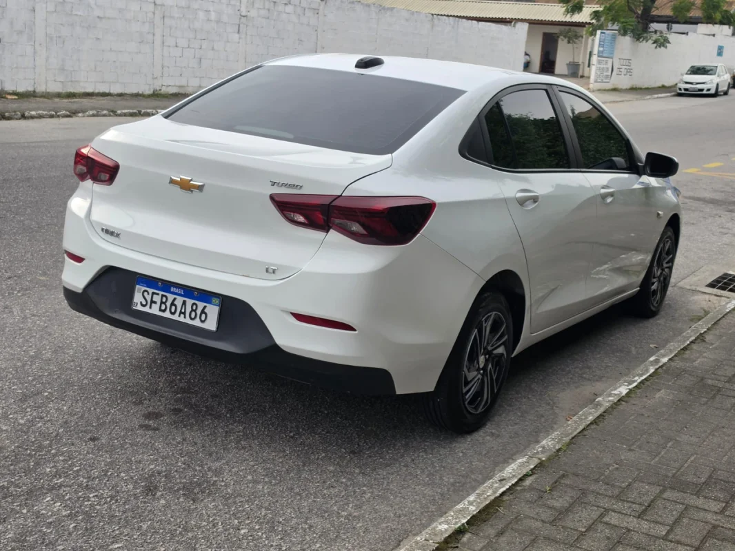 ONIX SEDAN Plus LT 1.0 12V TB Flex Aut. 2023 - Imagem 5