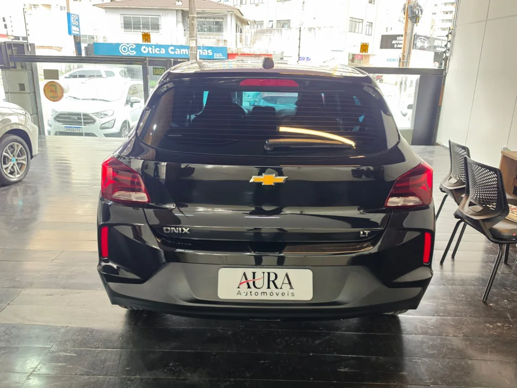 Onix Hatch LT 1.0 2024 - Imagem 6