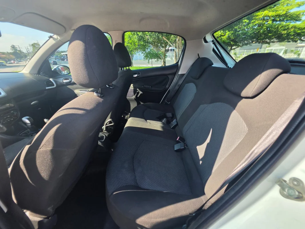 207 XR 1.4 2013 - Imagem 8