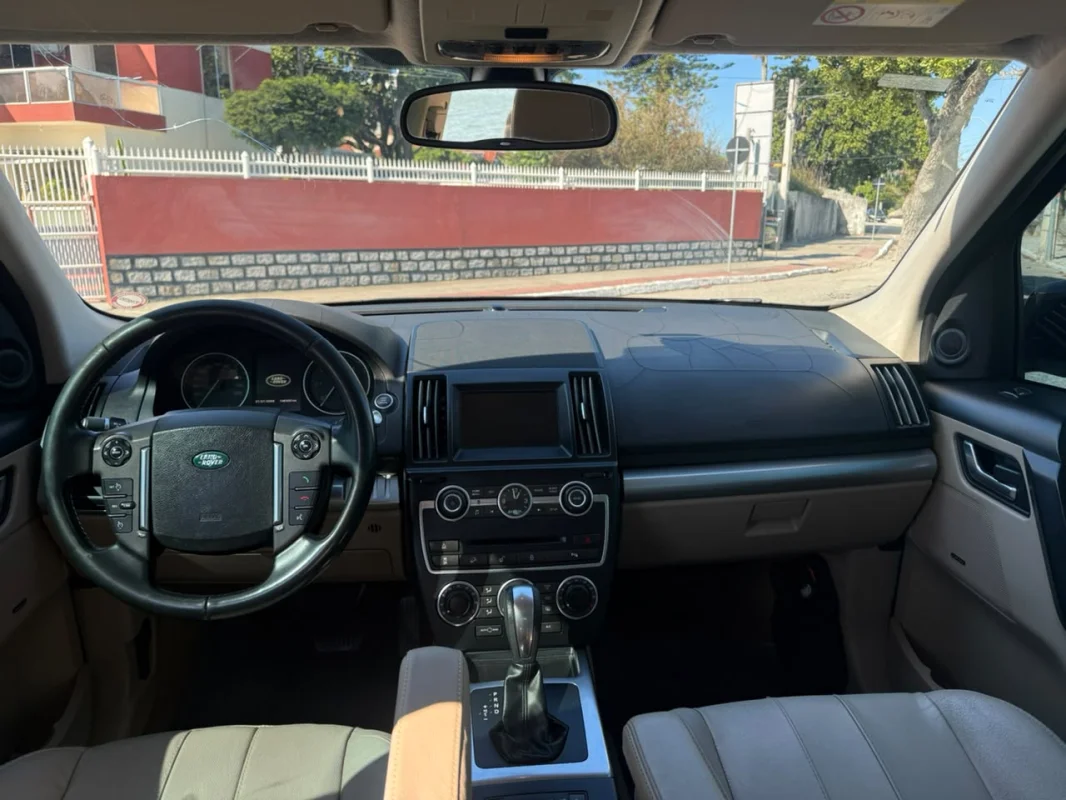 Land Rover FREELANDER 2 SD4 SE 2015 - Imagem 8