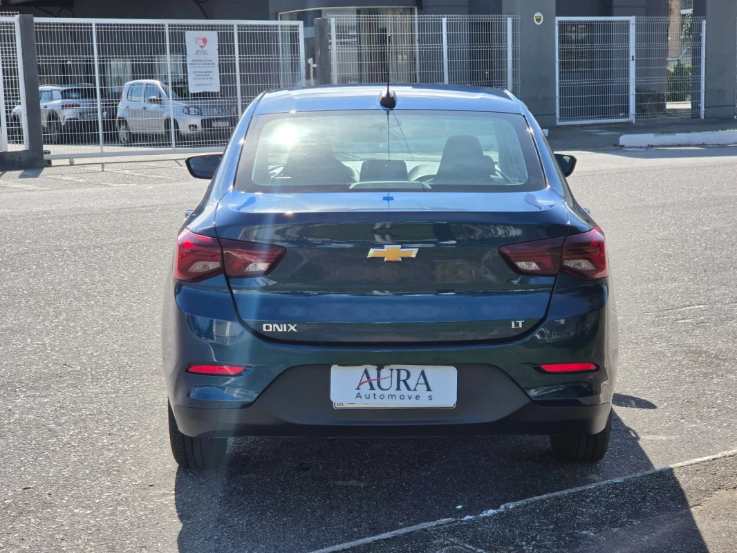 ONIX SEDAN Plus LT 1.0 2025 - Imagem 6